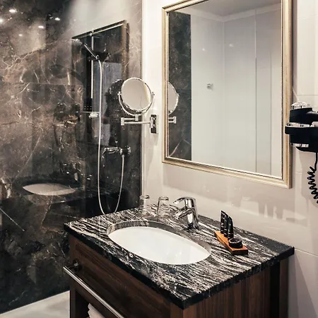 Grand מלון ורוצלב